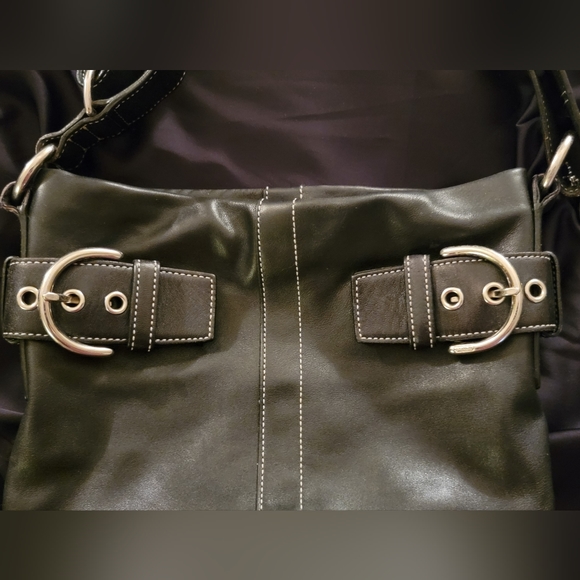 Coach Buckle Soho Bag - Picture 5 of 7